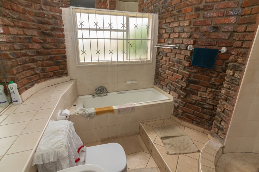3 Bedroom Property for Sale in Morewag Free State